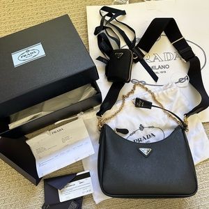 Prada Re-Edition 2005 Saffiano leather bag in Black with gold hardware